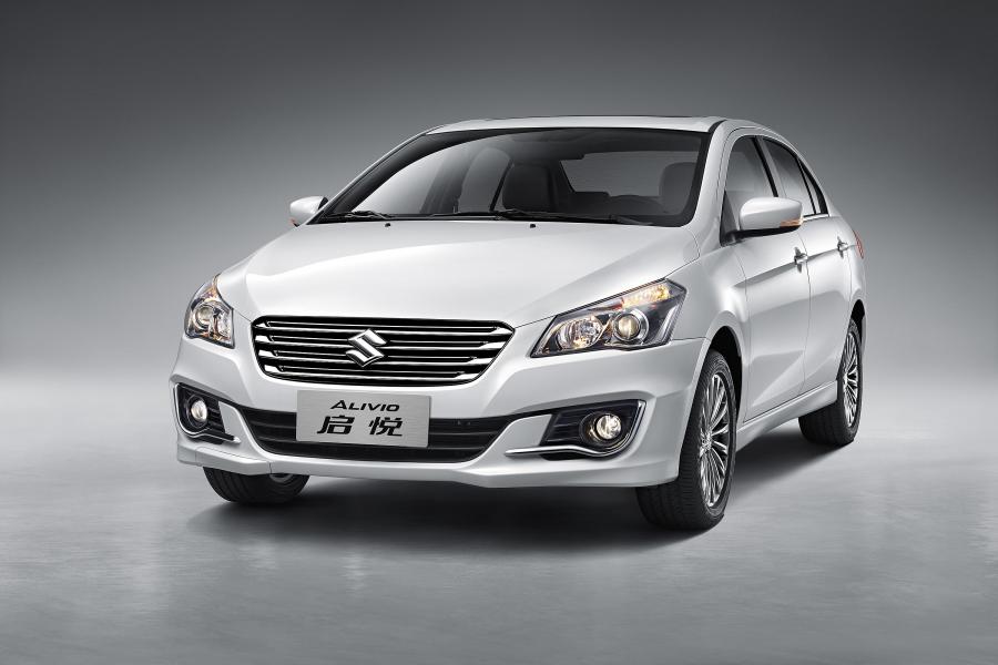  Suzuki Alivio 2014 года  (фото 17 из 27)
